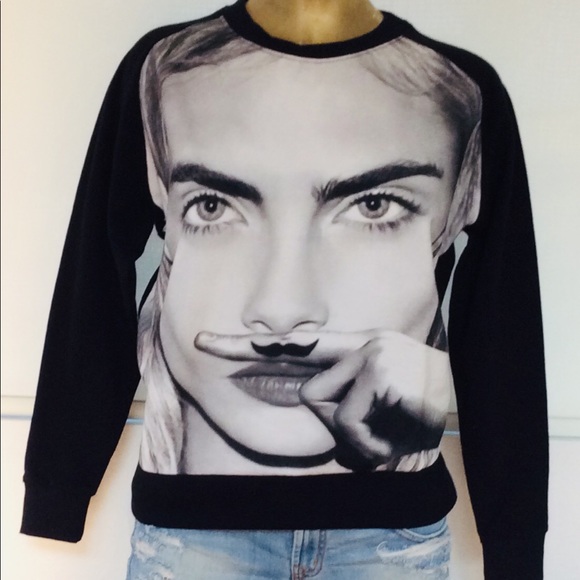 ELEVEN PARIS NWT Cara Delavingne SWEATSHIRT XS - Picture 9 of 16